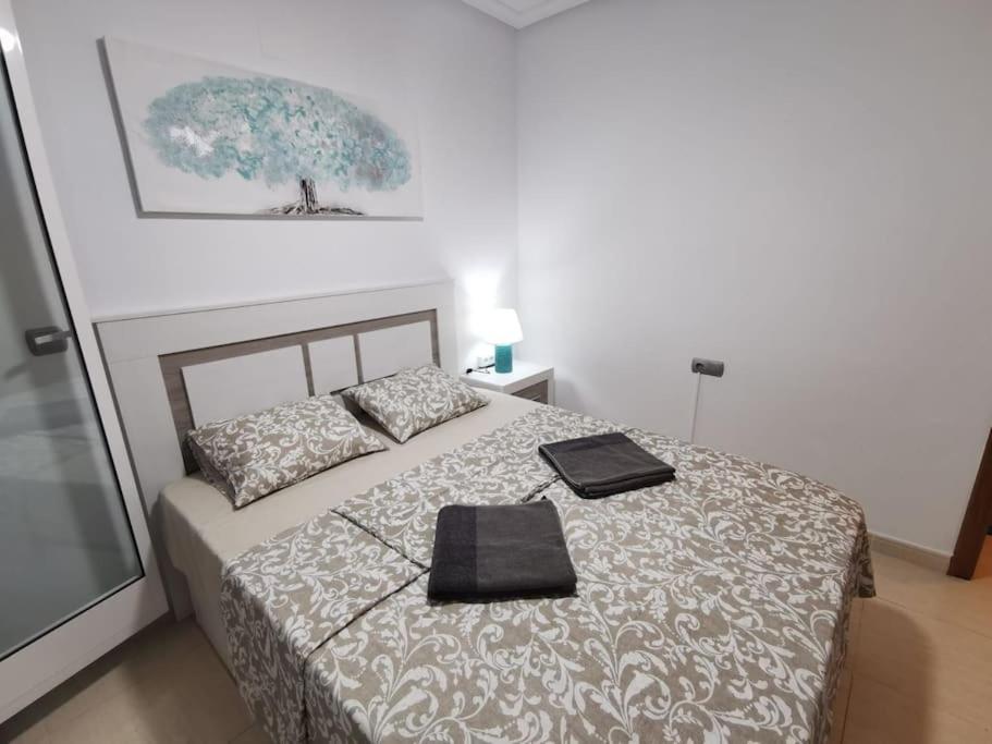 Apartamento Playa Cura Torrevieja Ngoại thất bức ảnh